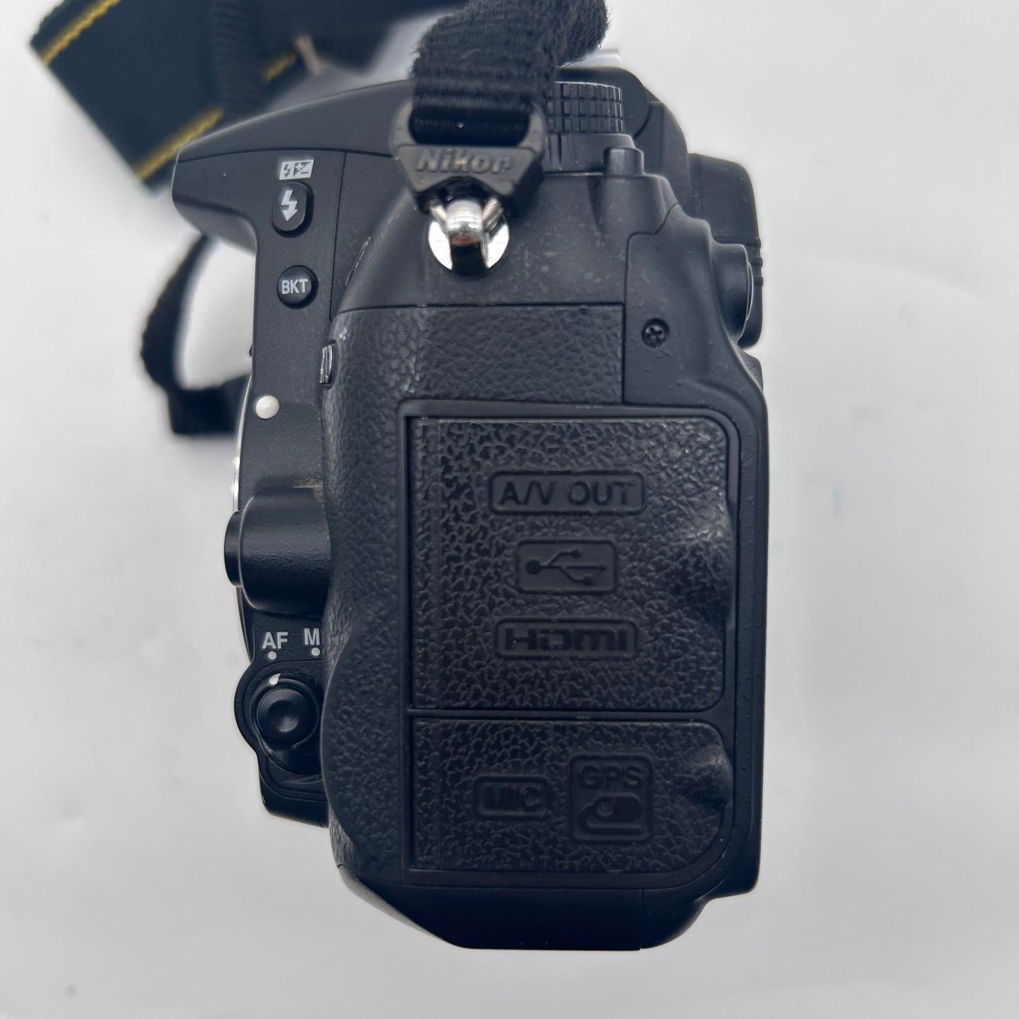 Nikon D7000 16.2MP Digital SLR DSLR Camera